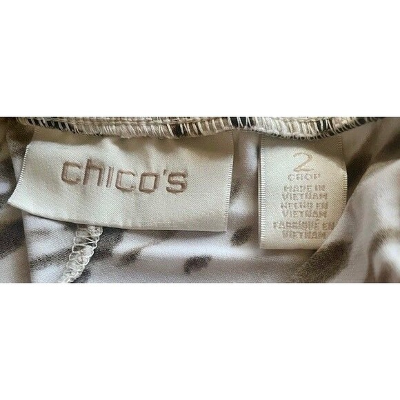 New NWT Chico's 2 Large Animal Variation Crop 25 inseam Stretch Jersey Pants - Picture 3 of 4